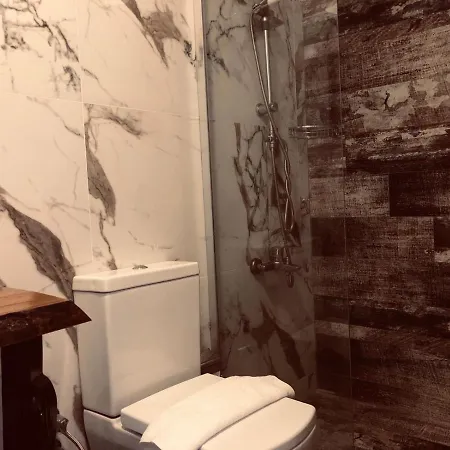 Ata Boutique B&B *